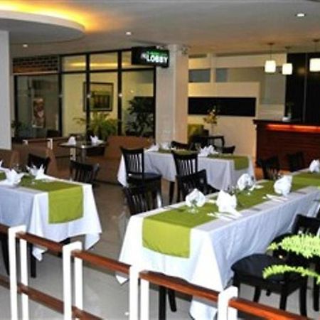 El Bajada Hotel Davao City Εξωτερικό φωτογραφία