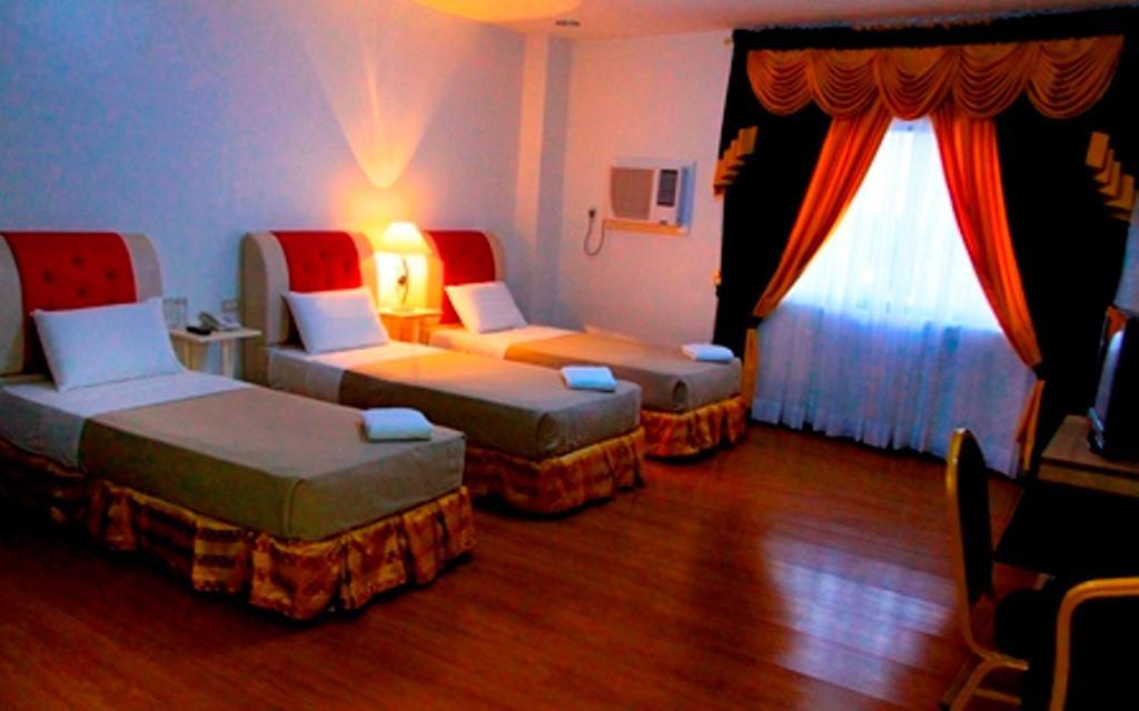 El Bajada Hotel Davao City Δωμάτιο φωτογραφία